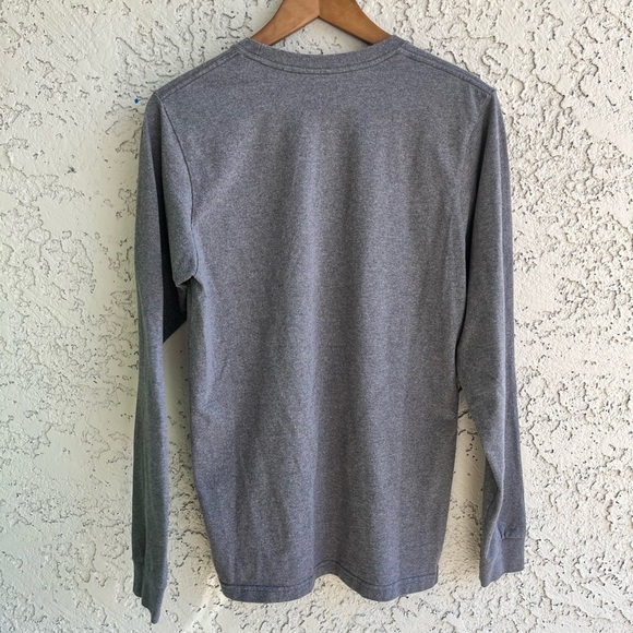 PATAGONIA !!BUNDLE!! Men’s Small Long Sleeve Graphic Tees *also sold separately* - Picture 13 of 13